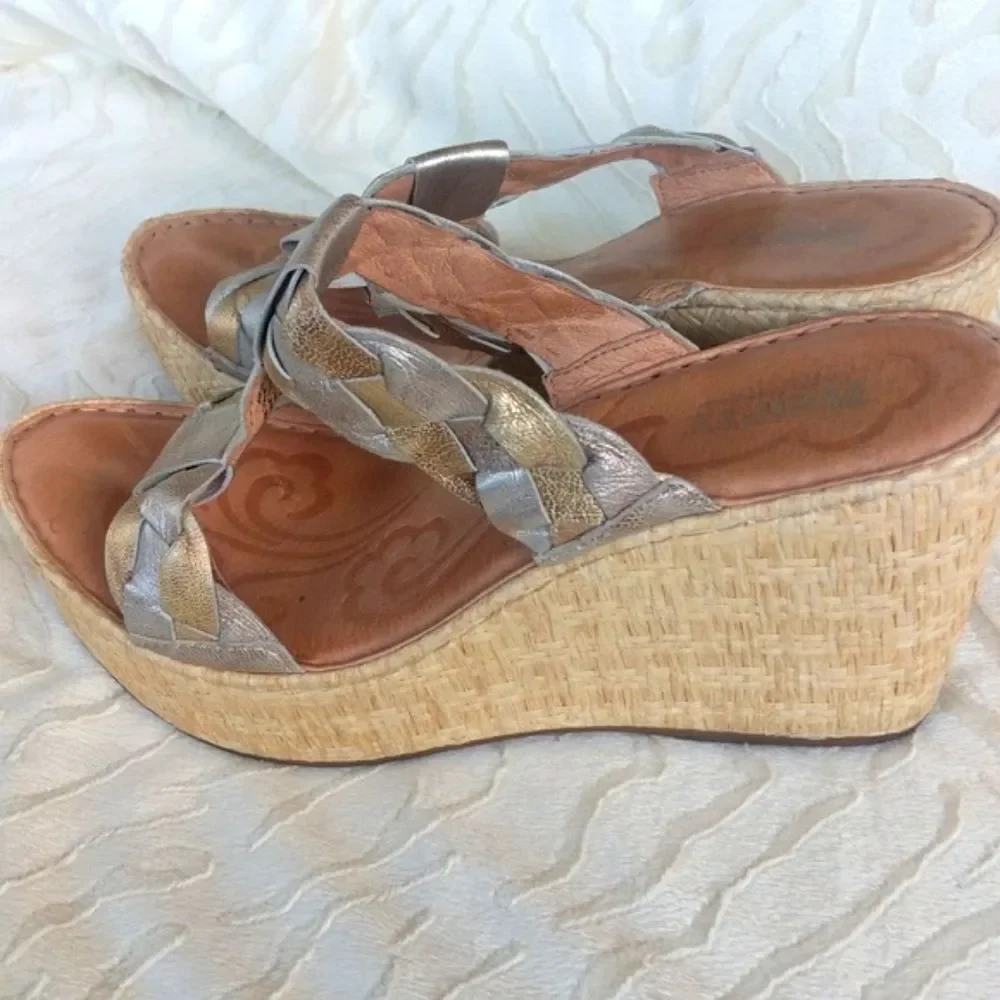 Born Barstow Platform- Metallic Wedge Sandal